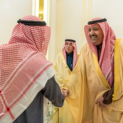 أمير منطقة الباحة ووزير البلديات المكلف يفتتحان 157مشروعاً بلدياً ويؤسسان ل92 آخرين