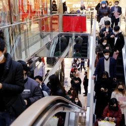 #الإمارات:781 إصابة جديدة بكورونا وارتفاع حالات الشفاء إلى 4804 و13 حالة وفاة