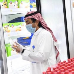 في بادرة هي الأولى من نوعها فنانين مصريون يطلقون حملة خيرية للتبرع لأكثر من ١٠٠ مؤسسة خيرية إلكترونيًا