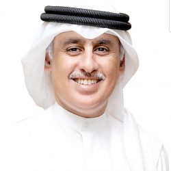 مستشار #ملك_البحرين يعبر عن دعمه لتصريحات السيسي حول الجيش المصري