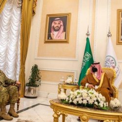 . وزير النقل المصري يتفقد مقر سفارة البحرين بعد الهبوط الأرضي بسبب أعمال مترو الأنفاق