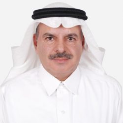 سفير لبنان و محافظ الروتاري يكرمان حسين شكري رئيس نادي جيزة ميتروبوليتان سفير لبنان و محافظ الروتاري يكرمان حسين شكري رئيس نادي جيزة ميتروبوليتان