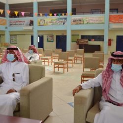 “وزير الرياضة” يوجه بتعريب أسماء قمصان لاعبي دوري كأس الأمير محمد بن سلمان للمحترفين