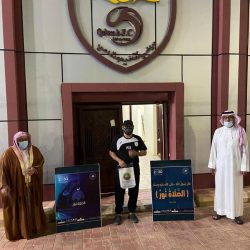 مزاد الصقور يواصل إثارته بـ 3 صقور