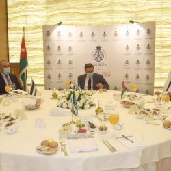 الانتخابات الأمريكية 2020.. بايدن يقترب من الفوز وفريق ترامب يتهم الديمقراطيين بالتزوير