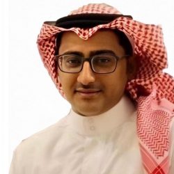 سمو أمير الباحة للجندي عبدالمحسن الغامدي ووالده “ابنك بطل مثل كل جنودنا الأبطال الذين يضحّون بوقتهم وحياتهم من أجل أمن هذا الوطن”