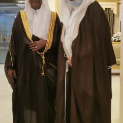 أمير تبوك يستقبل المواطنين في اللقاء الأسبوعي