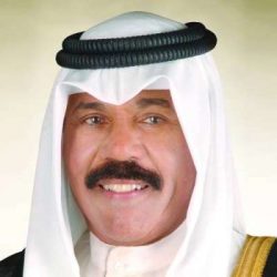 “مؤسسة الفاروق للتنمية” تهدي فتاة الدليفري موتوسيكل