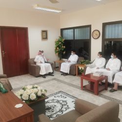 بمبادرة من نادي الإبل يطرح الأمير عبدالرحمن بن خالد فرصاً استثمارية في صناعة رياضة الإبل خلال لقاء بغرفة جدة غداً الثلاثاء