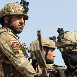 الجيش اليمني يسقط درون حوثية بالجوف.. وصور تكشف حجمها