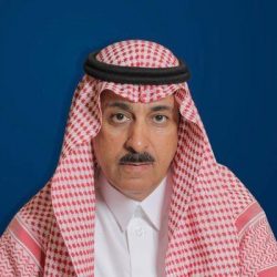 تعليم تبوك يسلم 1635 جهاز لوحي للطلاب المستفيدين من برنامج تكافل