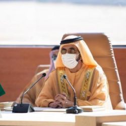 رئيس البرلمان العربي يُهنيء وزير الدولة للشؤون الخارجية بالمملكة العربية السعودية عادل الجبير بمناسبة فوزه بجائزة الاعتدال