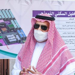 سفير سلطنة عُمان بالقاهرة يقدم أوراق اعتماده لوزير الخارجية