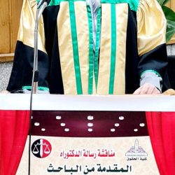 إطلاق الحملة الموسعة التي دشنتها وزارة السياحة والآثار لتنظيف وصيانة التماثيل الموجودة بالميادين العامة