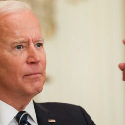 سمو ولي العهد يُجري اتصالًا هاتفيًا برئيس أريتريا