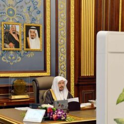 أمير الحدود الشمالية يشهد توقيع مذكرات تفاهم بين جمعية “رؤوف” والجهات التعليمية