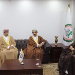 وزير الخارجية اليمني يتهم إيران بالتسبب في إطالة الحرب في بلاده بدعمها العسكري للمتمردين الحوثيين