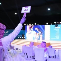 معالي رئيس جامعة حائل خلال استقباله لمجلس للجمعية العلمية السعودية لتطوير القطاع غير الربحي