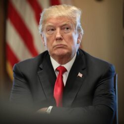 انقطاع التيار الكهربائي في عموم العراق