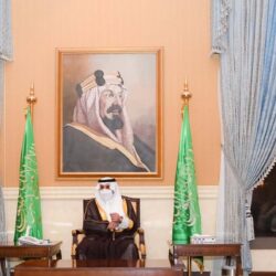 مدير فرع وزارة الشؤون الإسلامية بالحدود الشمالية يجتمع بلجنة المقابلات