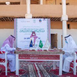 منتجات بأيدٍ سعودية تُبهر بلدي الباحة بمعرض العروس