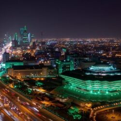 الإمارات للسرطان ومستشفيات ميديكلينيك يحتفلان بـ ” يوم العلم”