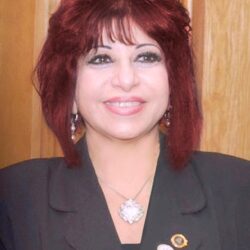  السبيعي يفتتح معرض ” هيا فن 3″ بجاليري مداد فن بمركز أدهم بجدة