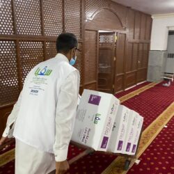 مدير مركز التنمية الاجتماعية بالباحة يقف على مشروعي جمعية رغدان