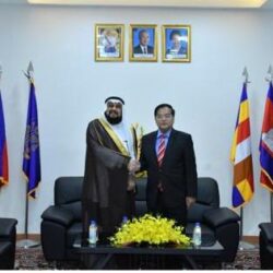 معالي رئيس جامعة جدة يلتقي برجل الأعمال العويفي ويؤكد توسيع الشراكة مع القطاع الخاص