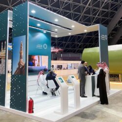 وزارة الحج والعمرة ومؤسسة صالح عبدالله كامل الإنسانية توقعان اتفاقية لتأهيل وتدريب العاملين لخدمة ضيوف الرحمن