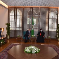  الدراج صلاح كمال بقطع مسافة 1000 كيلو متر وهي المسافة الذي أول مره يقوم لاعب بقطعها في العالم