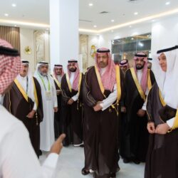 فريق نسعدهم التطوعي يعايد أمانة منطقة الحدود الشمالية والمراجعين