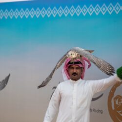 بدء اجتماع الحوار التاريخي لمجلس حكماء المسلمين وكبار كرادلة الكنيسة الكاثوليكية «الحوار بين الأديان وتحدِّيات القرن الواحد والعشرين» بحضور شيخ الأزهر وبابا للفاتيكان