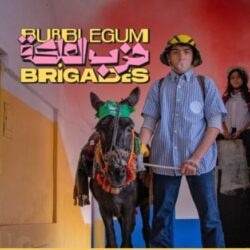 أمير تبوك يستقبل المواطنين في اللقاء الأسبوعي