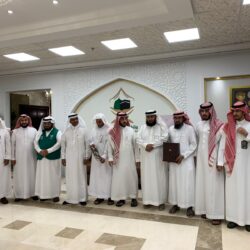 مهرجان الملك عبدالعزيز ينظم سباقاً للصيد بالصقور وطائرات التحكم