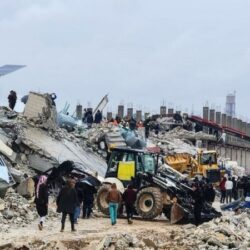 ميزر العجل عقيداً 