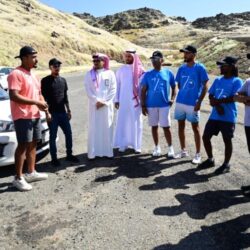 أجواء تاريخية يشهدها زوار “مهرجان الكتاب والقراء” عبر عروض الشارع