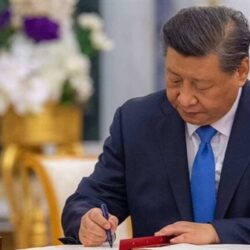 الفنان السوري صافي الحلبي يحي حفل تكريم رئيس التحرير السابق للأنباء يحي حمزه يقيمها صالون الشربيني الثقافي