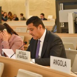 غاليري الفن النقي يستضيف معرض الفنان الرائد محمد المنيف