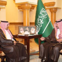 تعليم جدة يكرم عمر بالبيد