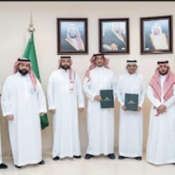 المستشرقة الألمانية مونيكا ميرغيو تحتفي بالمصممة العالمية منى المنصوري في Royal Arts Visions.