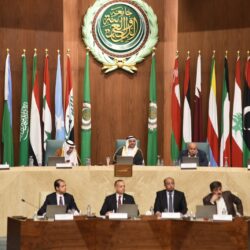 أمير منطقة تبوك يستقبل وكلاء ومنسوبي الإمارة بمناسبة عيد الفطر المبارك