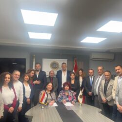 غوية البادي تقيم إفطاراً رمضانياً لأعضاء جمعية الإمارات للسرطان