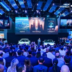 الأستاذ نبيه محمد بارود يحتفل بتخرج ابنته ماريا من كلية البترجي (كلية الطب) 