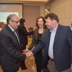 رئيس البرلمان العربي يستنكر بشدة تعرض مقر سكن رئيس المكتب العسكري بسفارة دولة الكويت لدى الخرطوم للاقتحام والتخريب