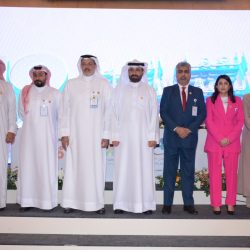 سموُّ محافظِ جدة يشهدُ تخريجَ 334 من طلاب كلية الأمير سلطان للإدارة بجامعة الفيصل