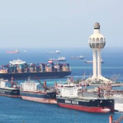 الدفاع المدني يدعو إلى أخذ الحيطة من تقلبات جوية على معظم مناطق المملكة