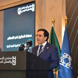 خلال احتفاليه اليوم العالمي للبيئه بجامعه الدول العربيه   العجمي وضع سياسات للحد من الآثار البيئية للبلاستيك 