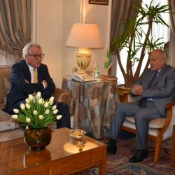 سمو نائب أمير منطقة الرياض يدشّن قافلة “طيف عزيز”