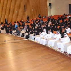 بحضور مدير مكتب التعليم بالوسط.. ثانوية رغدان بمنطقة الباحة تحتفل بتخريج دفعة من طلابها